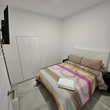 Apartments Jota Barselona Dış mekan fotoğraf