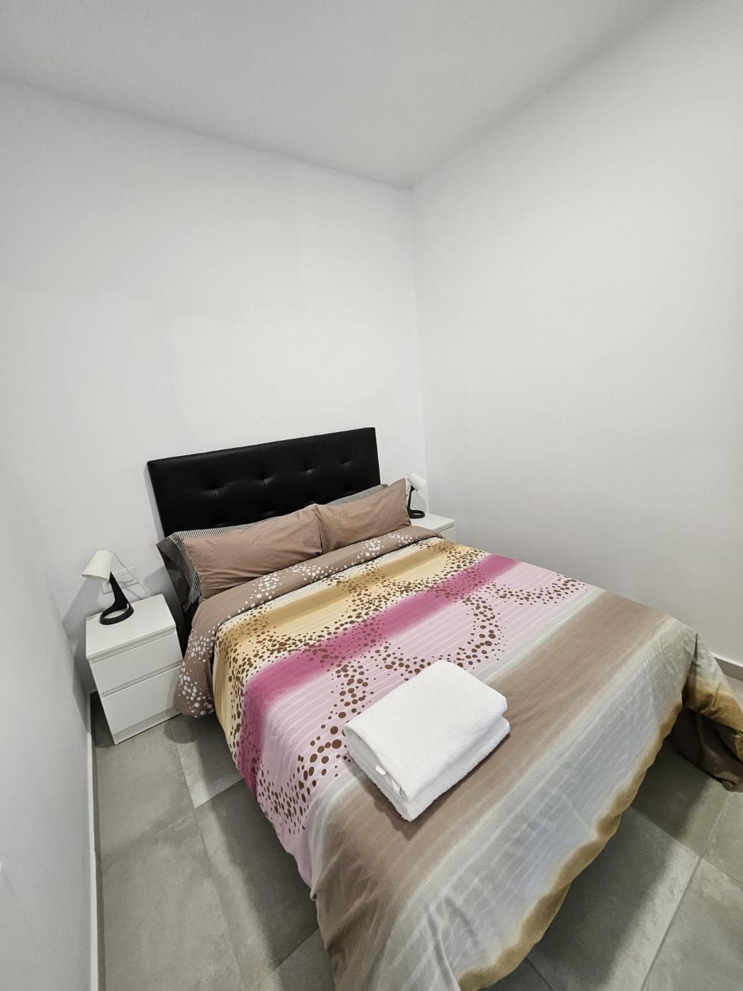 Apartments Jota Barselona Dış mekan fotoğraf